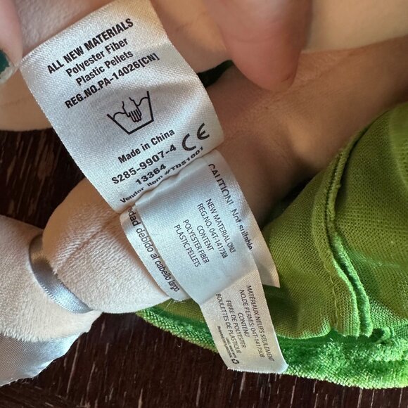 Vintage Disney Store Miss Piggy Plush Doll 20" Green Dress Embroidered Details P - Picture 4 of 14